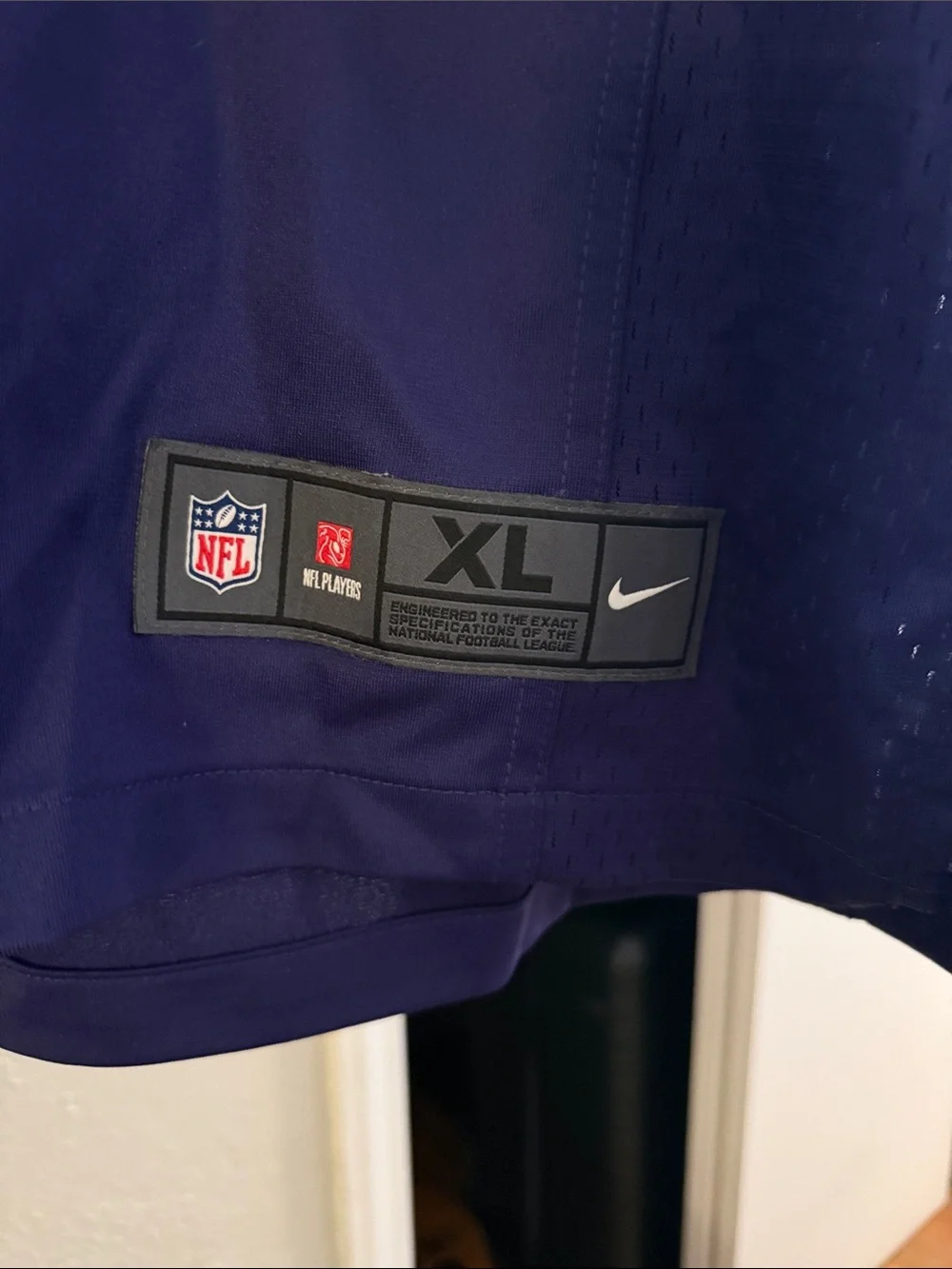 Nike Adult NFL Lamar Jackson #8 Jersey - XL